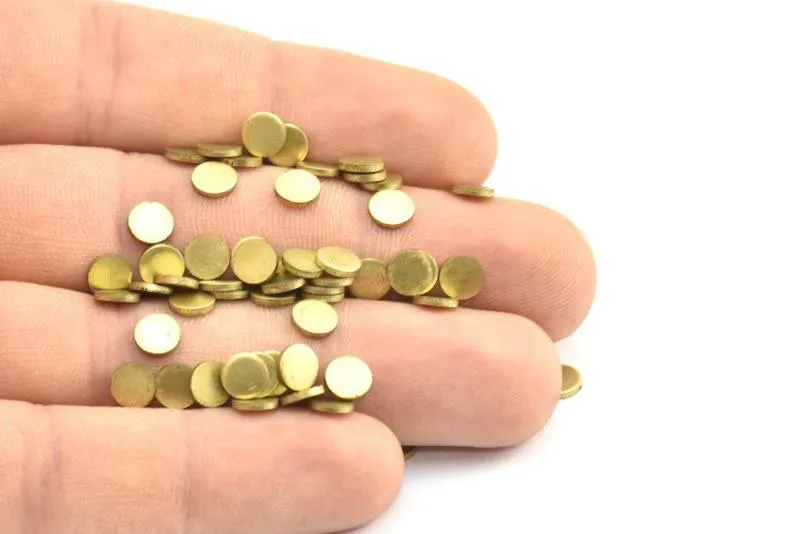 6mm Tiny Blank, 100 Raw Brass Round Tags, Charms, Findings, Stamping Tag (6x1mm) Y633