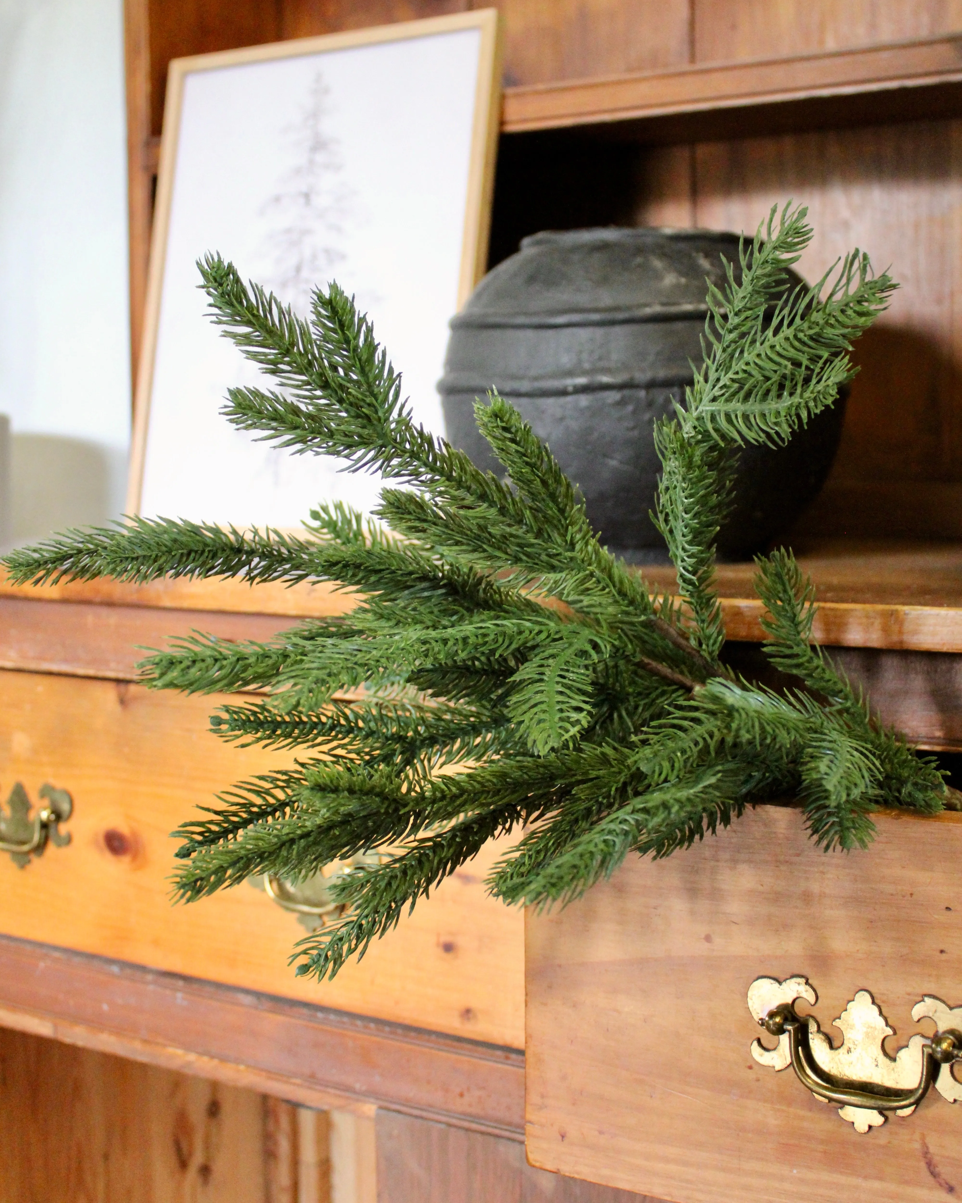 Fresh Touch Dark Green Spruce Branch